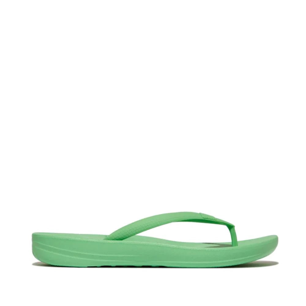 FitFlop iQushion Ergonomic Flip - Flops Pop Green - Shopping4Africa