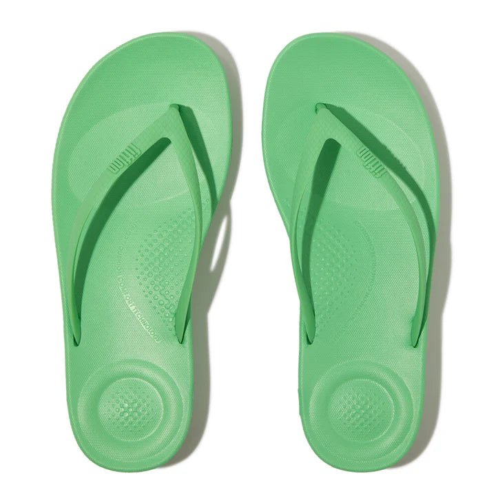 FitFlop iQushion Ergonomic Flip - Flops Pop Green - Shopping4Africa