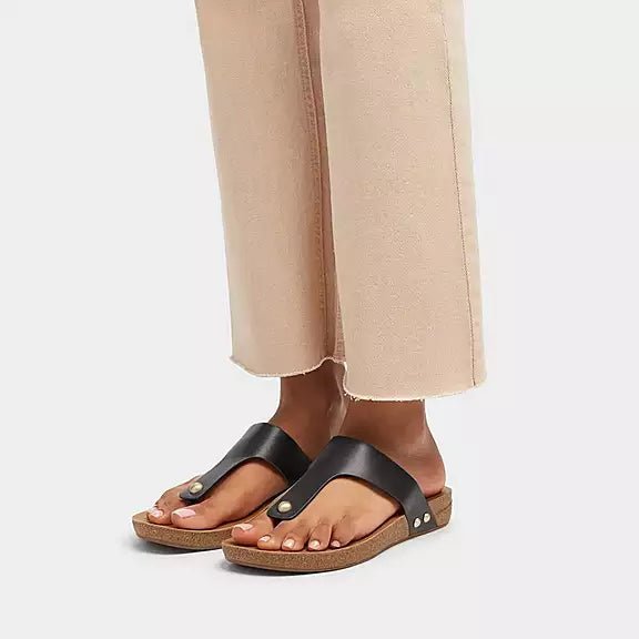 FitFlop - IQushion Leather Toe - Post Sandals Black - Shopping4Africa