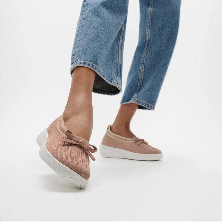 FitFlop - Super - Q Bow Knit Ballet Flats Beige Buff/Rose Gold - Shopping4Africa