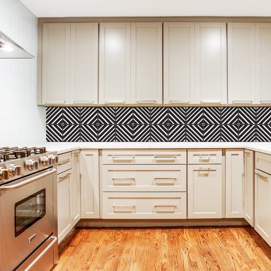 Geometric stripes - Black & White Vinyl wall tiles - Shopping4Africa