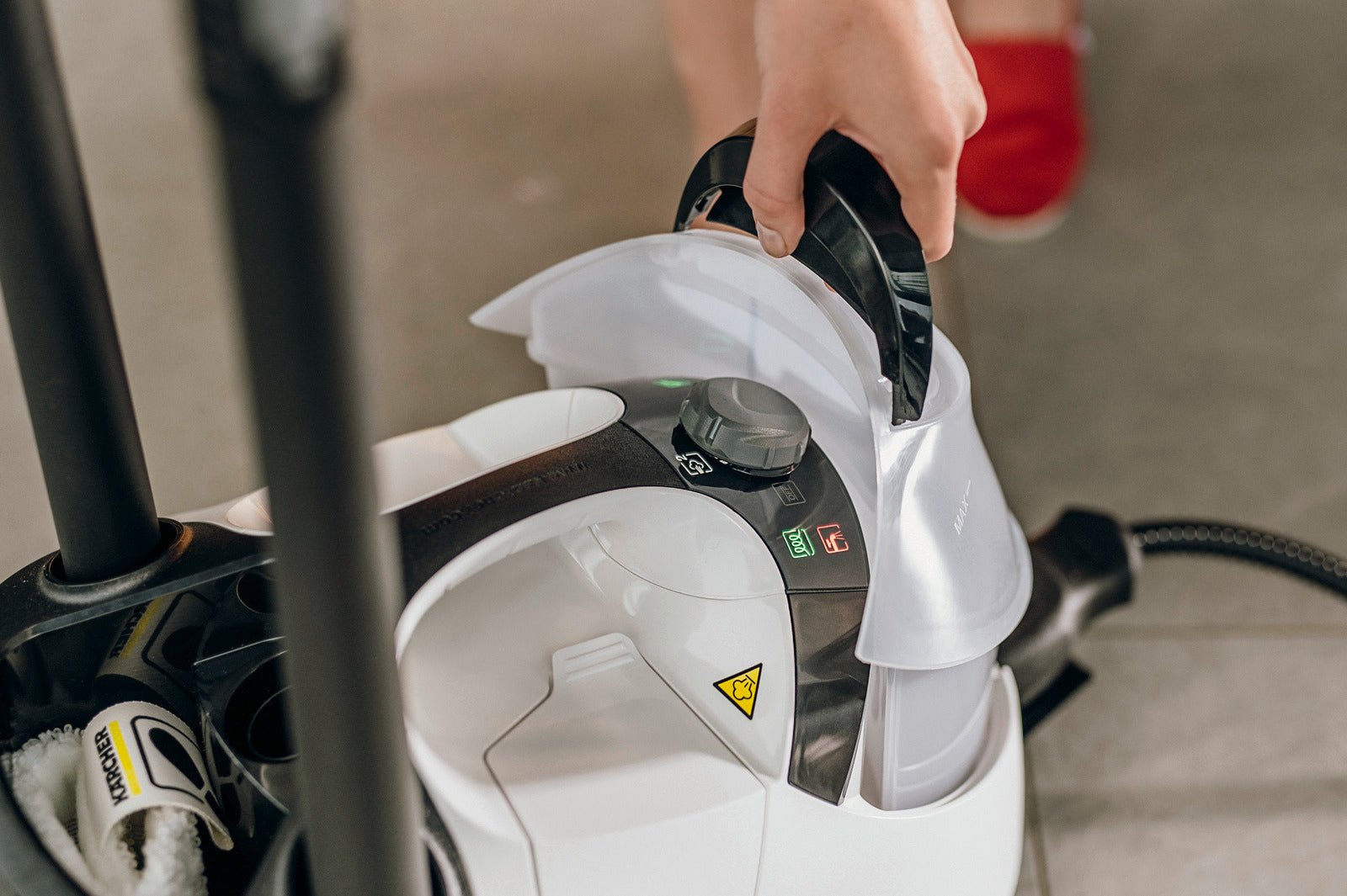 Kärcher SC 5 EasyFix Steam cleaner & Iron - Shopping4Africa