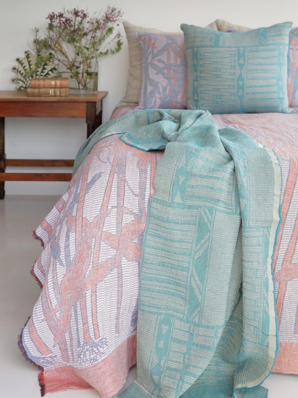 Kelp Forest Bedspread Colour Coral - Shopping4Africa