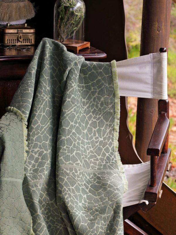 Safari Throw - Shopping4Africa