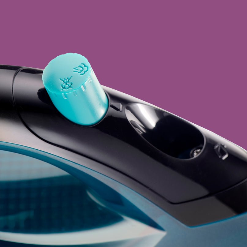 Salton Perfect Temperature Iron SI260 - Shopping4Africa