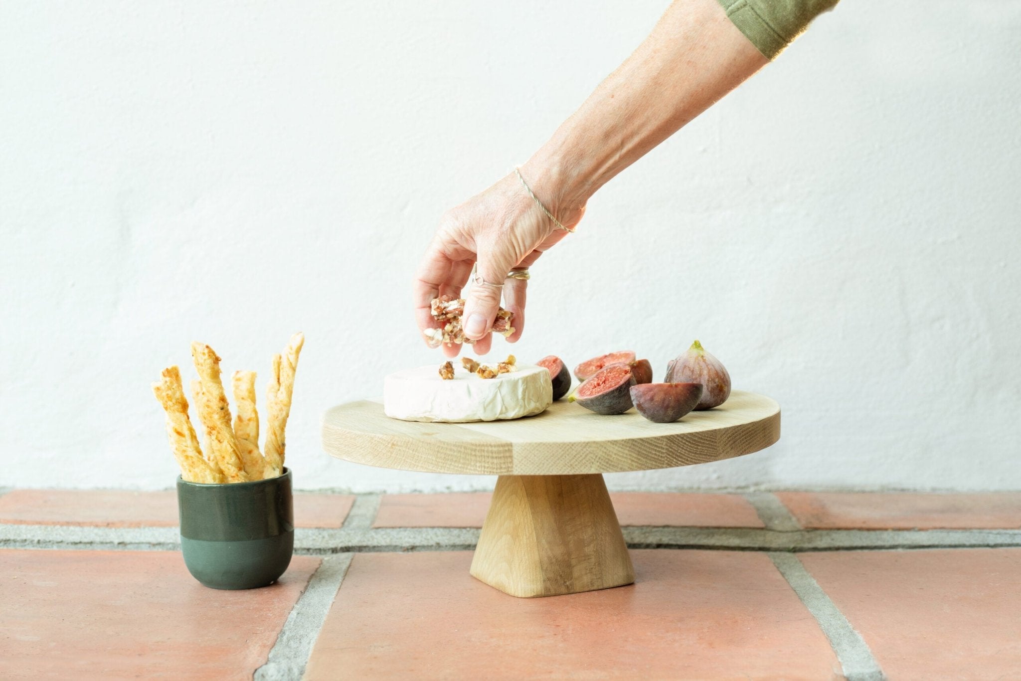 Scandi Cake Stand - Shopping4Africa