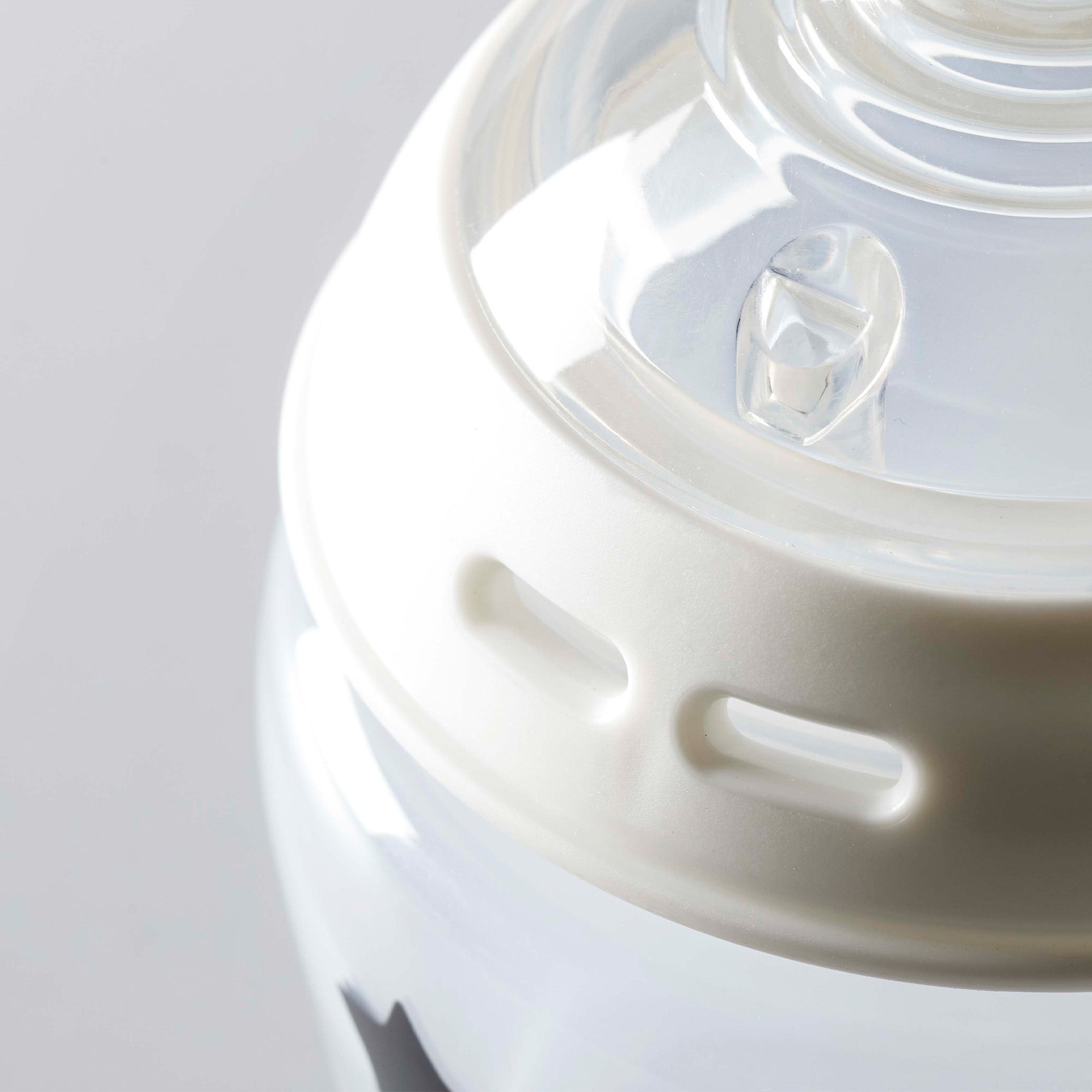 Tommee Tippee Closer To Nature Self Sterilizing Clear Bottle 150Ml 1Pk 0M+ - Shopping4Africa