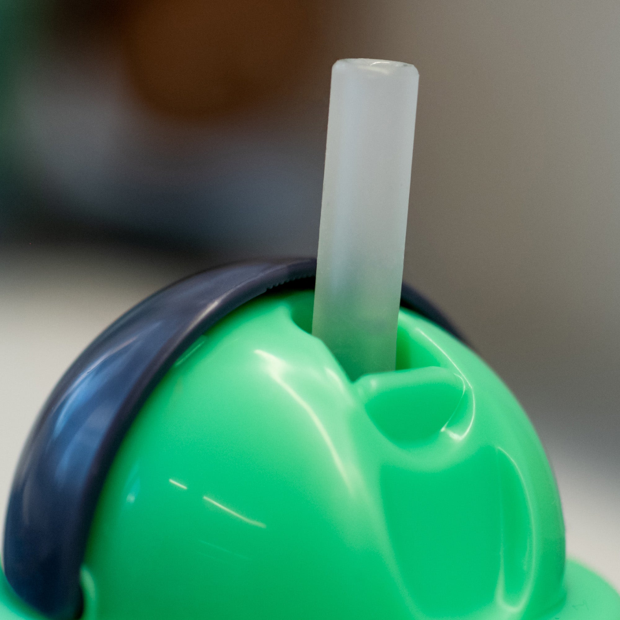 Tommee Tippee Trainer Straw Cup 300Ml - Green 6M+ - Shopping4Africa