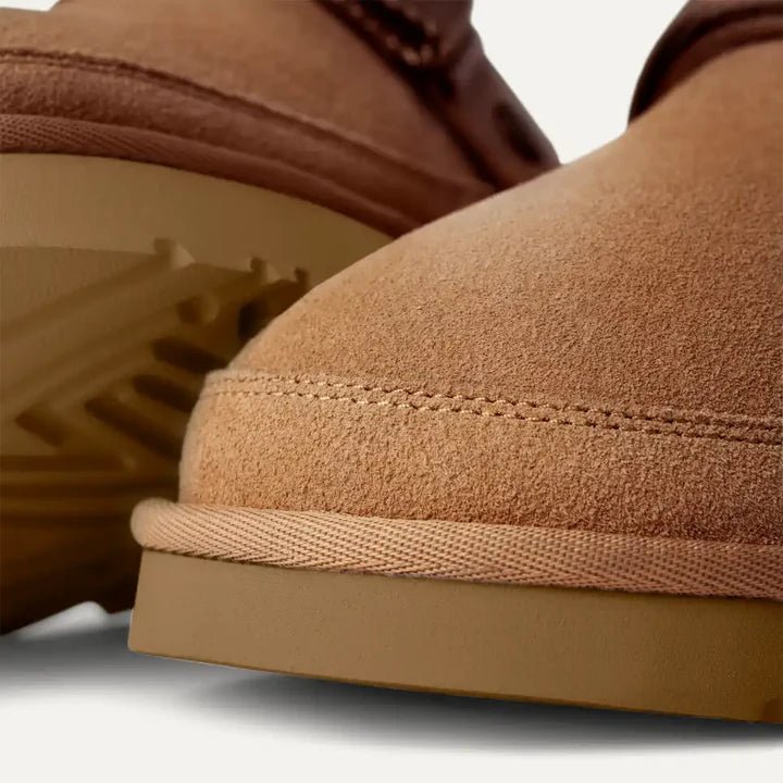 UGG - Men's Goldencoast II Clog Slipper Chestnut - Shopping4Africa